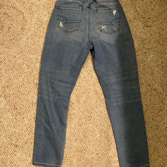 Mom Jean - Picture 2 of 3